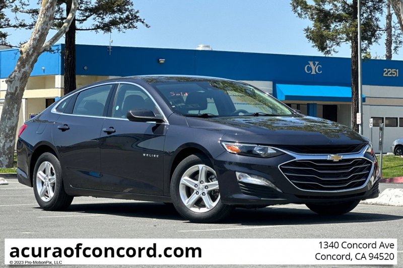 Used 2023 Chevrolet Malibu LT image 1