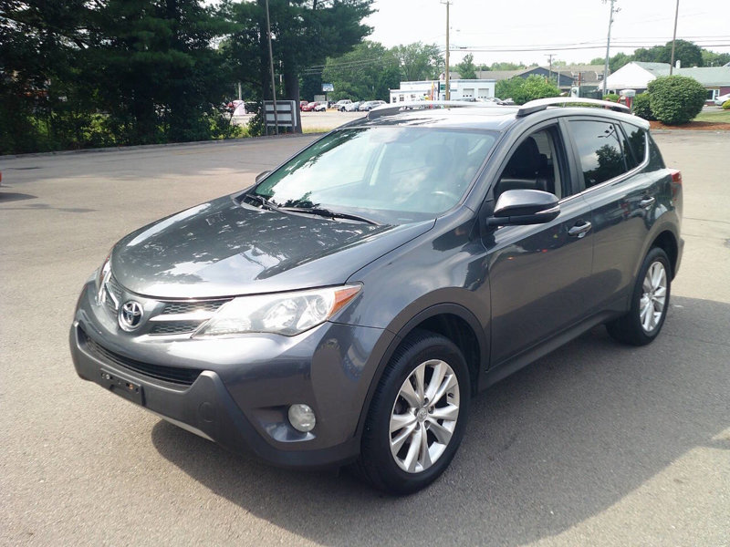 Used 2015 Toyota RAV4 Limited image 1