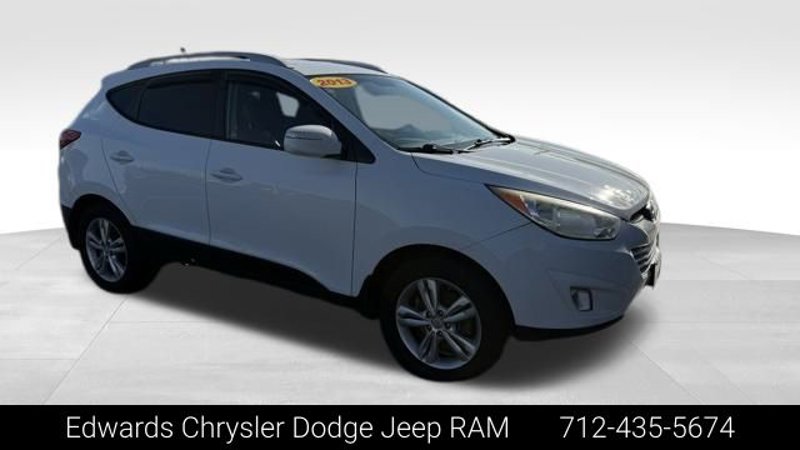 Used 2013 Hyundai Tucson GLS image 1