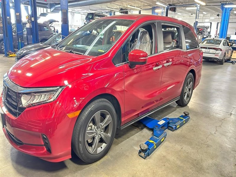 Certified 2021 Honda Odyssey EX image 1