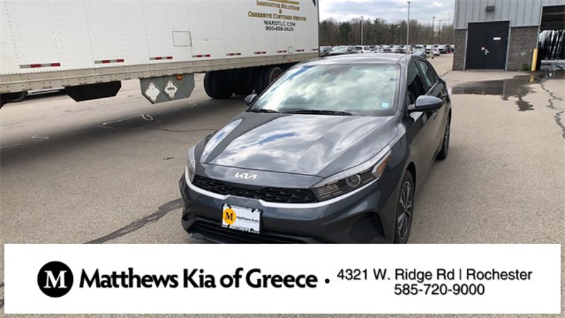 Certified 2022 Kia Forte LXS image 1