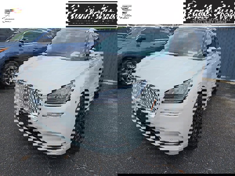 Used 2021 Lincoln Corsair Reserve w/ Equipment Group 201A image 1