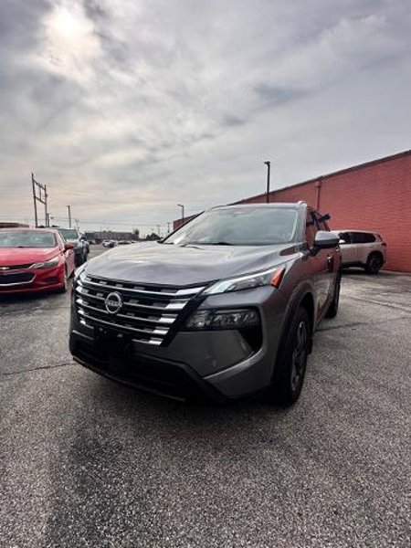 Certified 2024 Nissan Rogue SV w/ SV Premium Package image 1