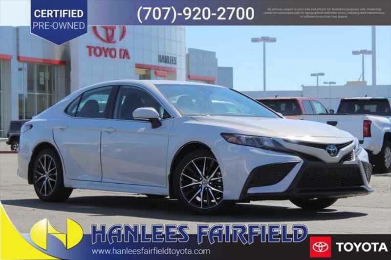 Certified 2023 Toyota Camry SE image 1