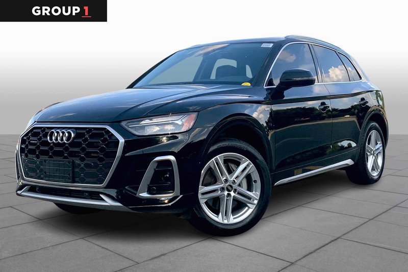 Certified 2025 Audi Q5 e Premium image 1