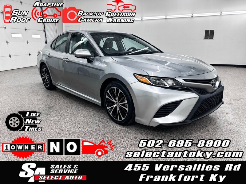 Used 2019 Toyota Camry SE image 1