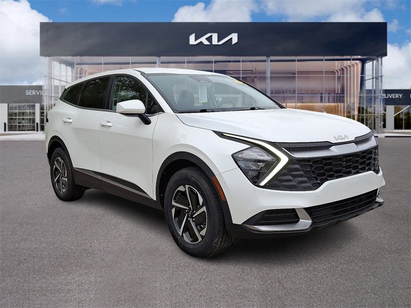 Certified 2023 Kia Sportage LX image 1