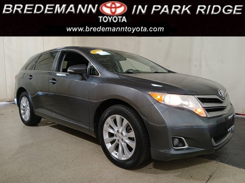 Used 2013 Toyota Venza LE image 1