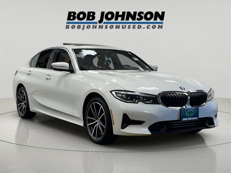 Used 2022 BMW 330i xDrive Sedan w/ Premium Package image 1