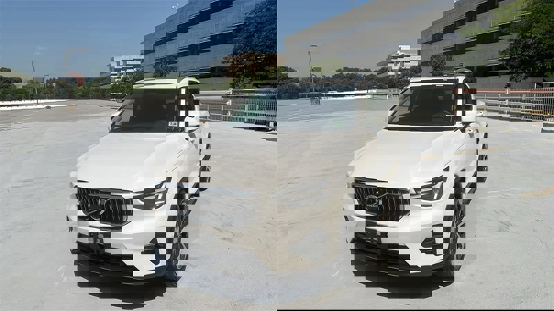 Certified 2023 Volvo XC40 B5 Plus w/ Driver Assist Package image 1