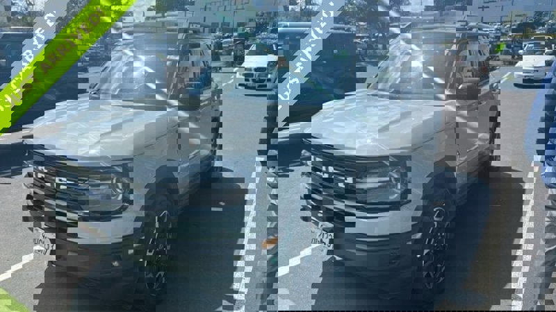 Certified 2023 Ford Bronco Sport Outer Banks w/ Tech Package image 1