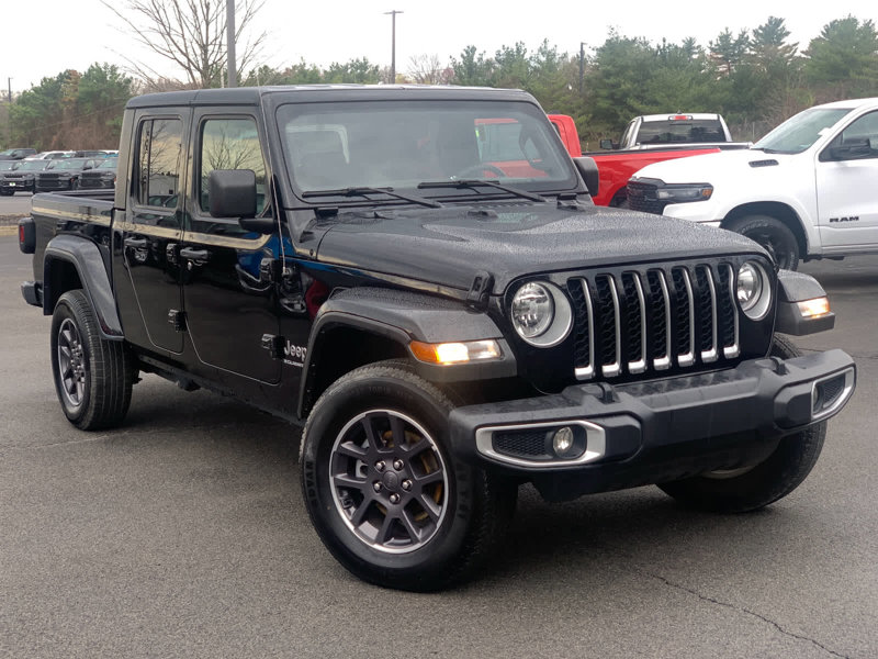 Certified 2023 Jeep Gladiator Overland image 1