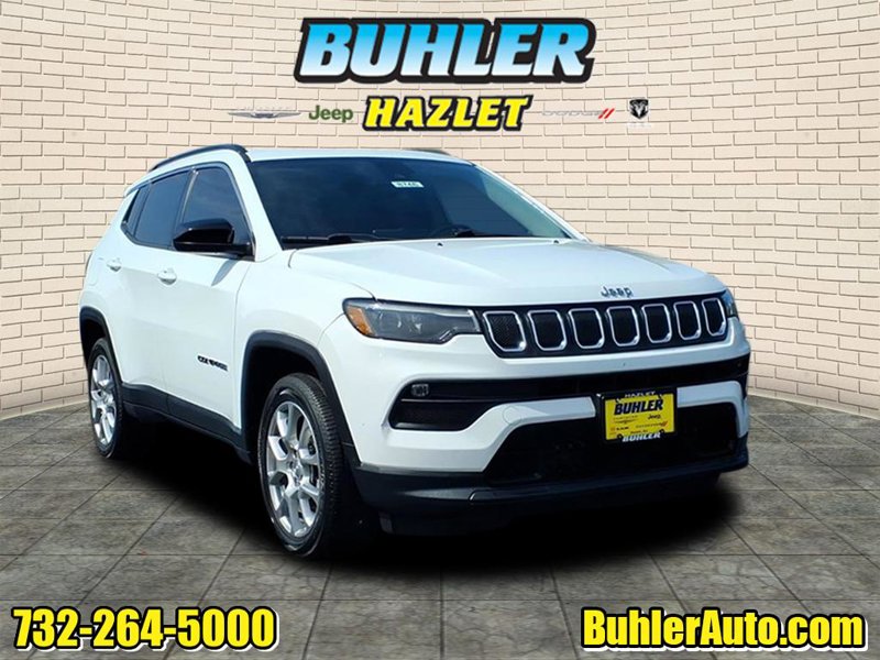 Certified 2022 Jeep Compass Latitude w/ Sun and Sound Group image 1