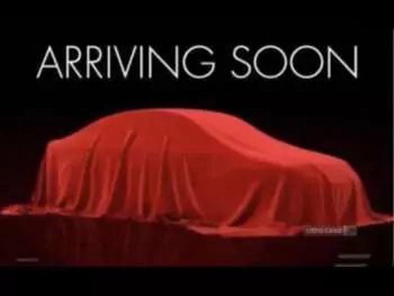 Used 2010 Mercury Milan image 1