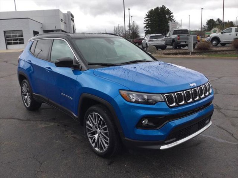Certified 2023 Jeep Compass Limited w/ Elite Group image 1