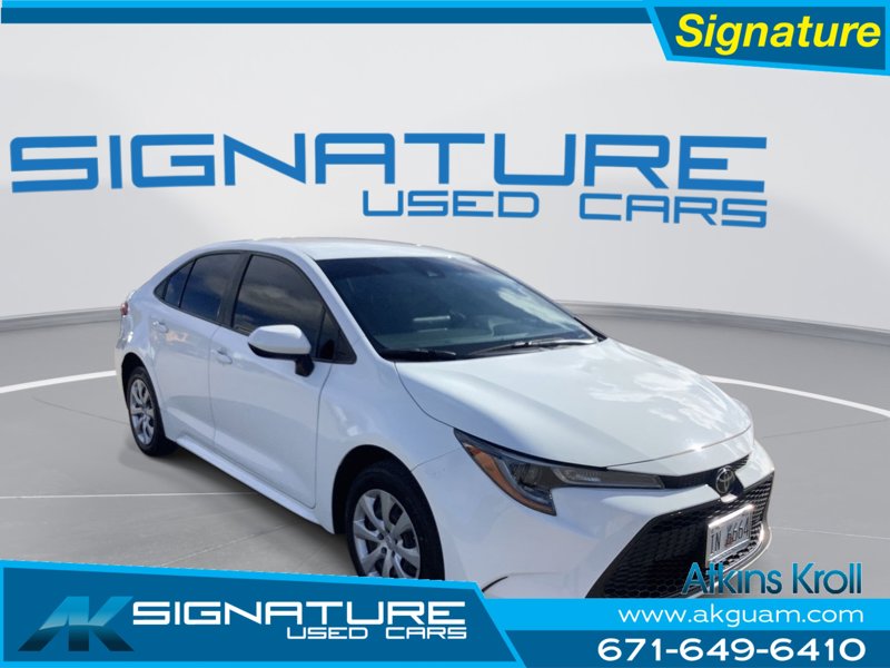 Used 2022 Toyota Corolla LE image 1