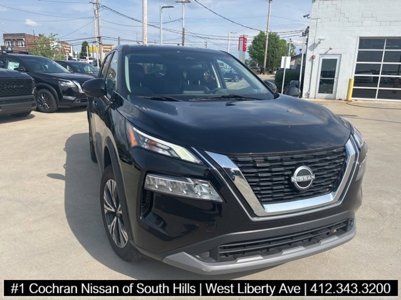 Certified 2022 Nissan Rogue SV image 1