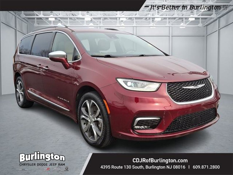 Certified 2021 Chrysler Pacifica Pinnacle image 1