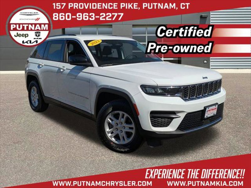 Certified 2023 Jeep Grand Cherokee Laredo image 1