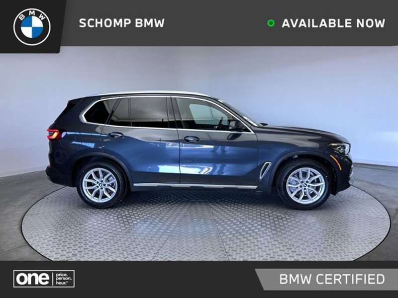 Certified 2022 BMW X5 xDrive40i image 1