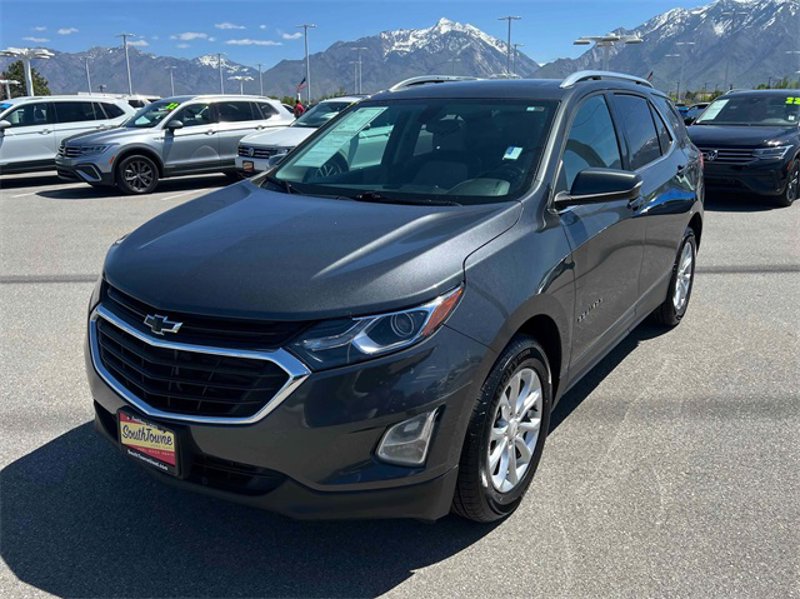 Used 2018 Chevrolet Equinox LT w/ Sun & Infotainment Package image 1