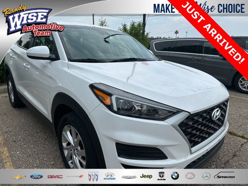 Used 2019 Hyundai Tucson SE image 1