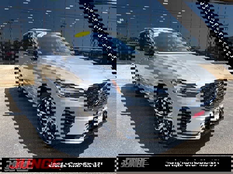 Certified 2022 Volvo XC60 T8 R-Design w/ Advanced Package image 1