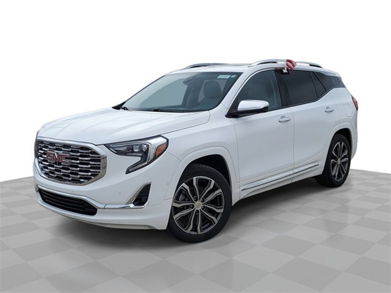 Certified 2019 GMC Terrain Denali w/ Advanced Safety Package image 1