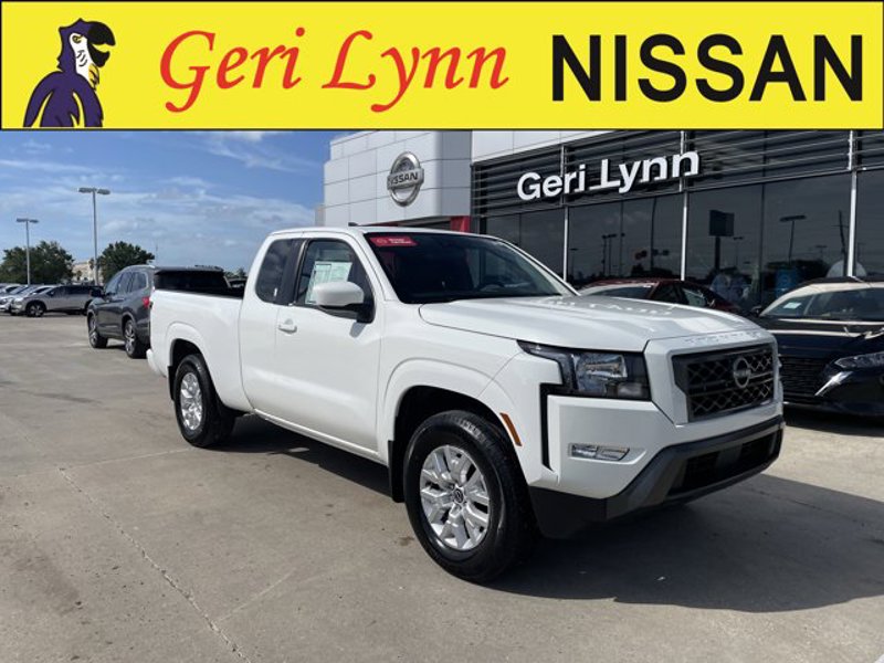 Certified 2024 Nissan Frontier SV w/ SV Convenience Package image 1