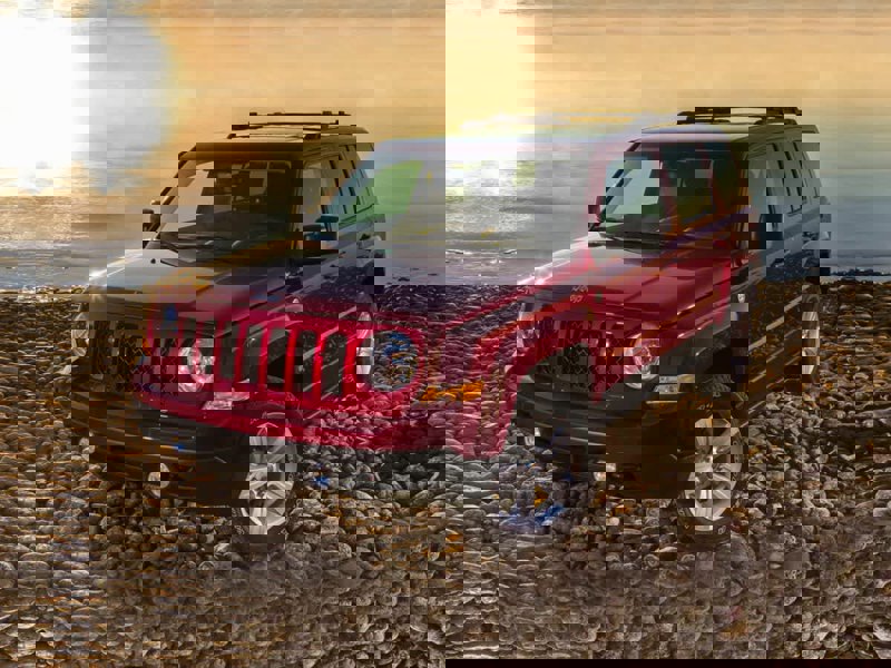 Used 2014 Jeep Patriot Sport image 1
