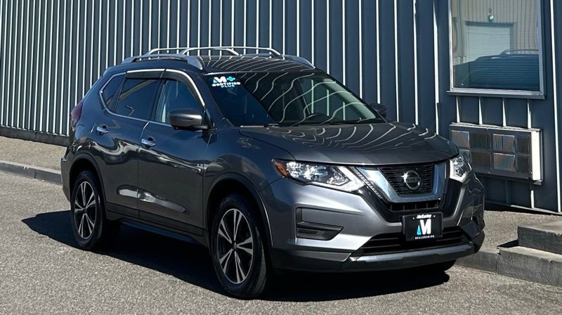 Used 2020 Nissan Rogue SV w/ Premium Package image 1