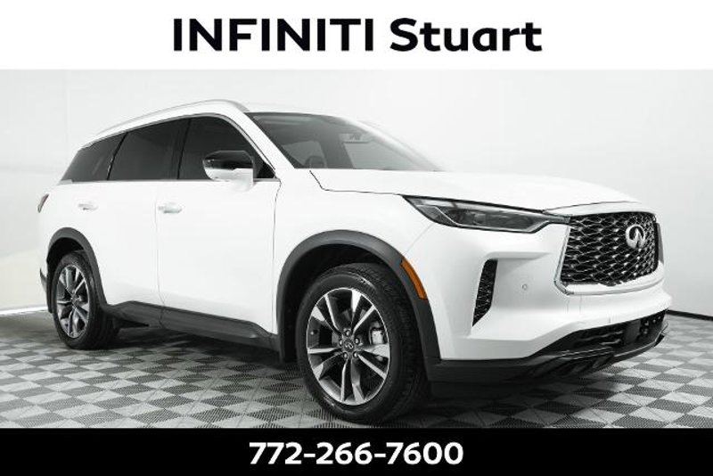 Certified 2025 INFINITI QX60 Luxe w/ Cargo Package image 1