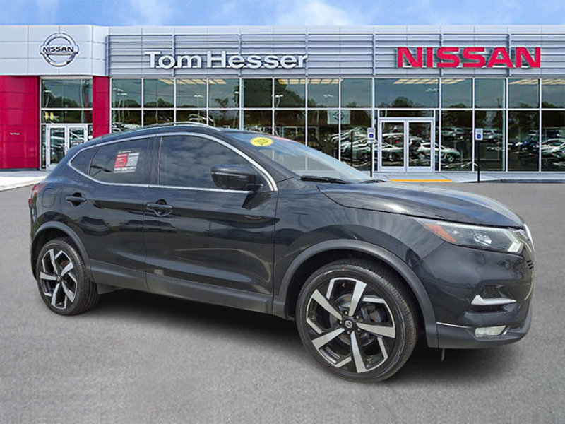 Certified 2020 Nissan Rogue Sport SL w/ Premium Package image 1