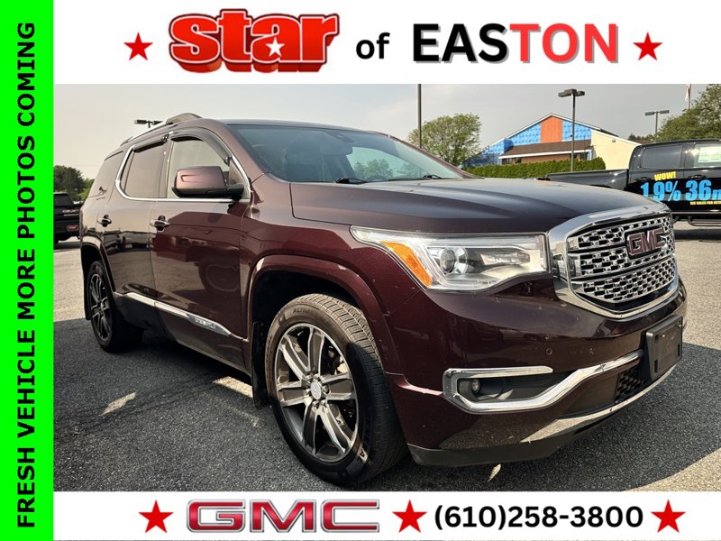 Used 2018 GMC Acadia Denali w/ Technology Package image 1