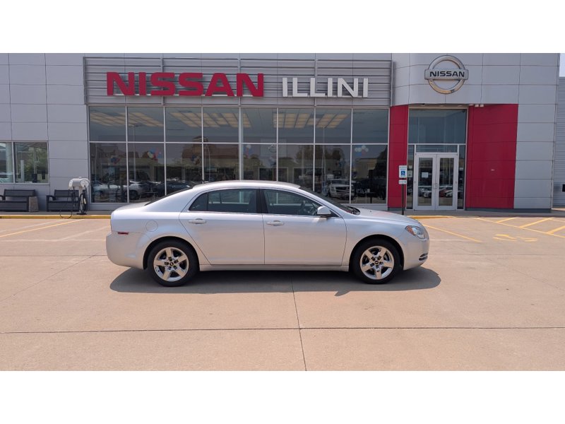 Used 2010 Chevrolet Malibu LT w/ Power Convenience Package image 1