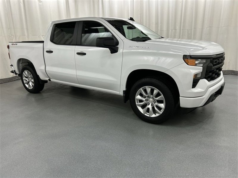 Certified 2024 Chevrolet Silverado 1500 Custom image 1