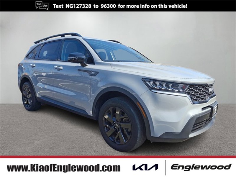 Certified 2022 Kia Sorento S image 1