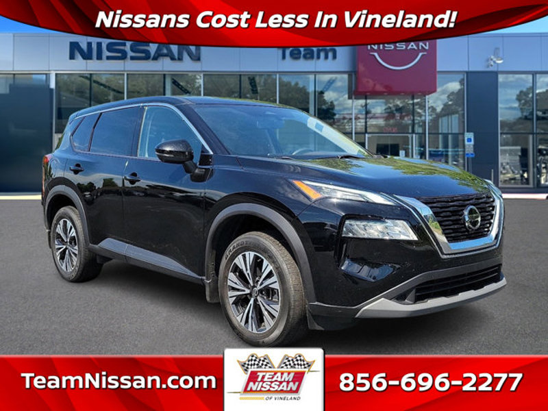 Certified 2021 Nissan Rogue SV image 1
