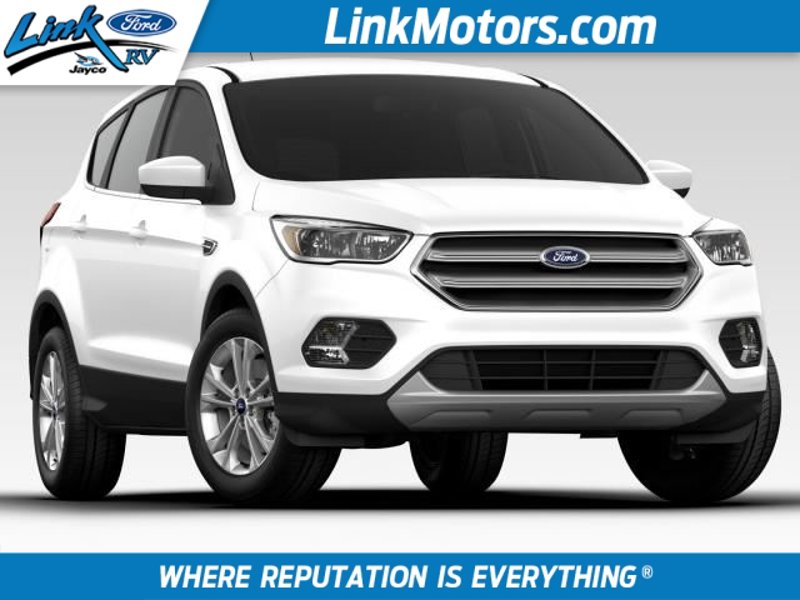 Used 2018 Ford Escape SE w/ SE Sync 3 Package image 1