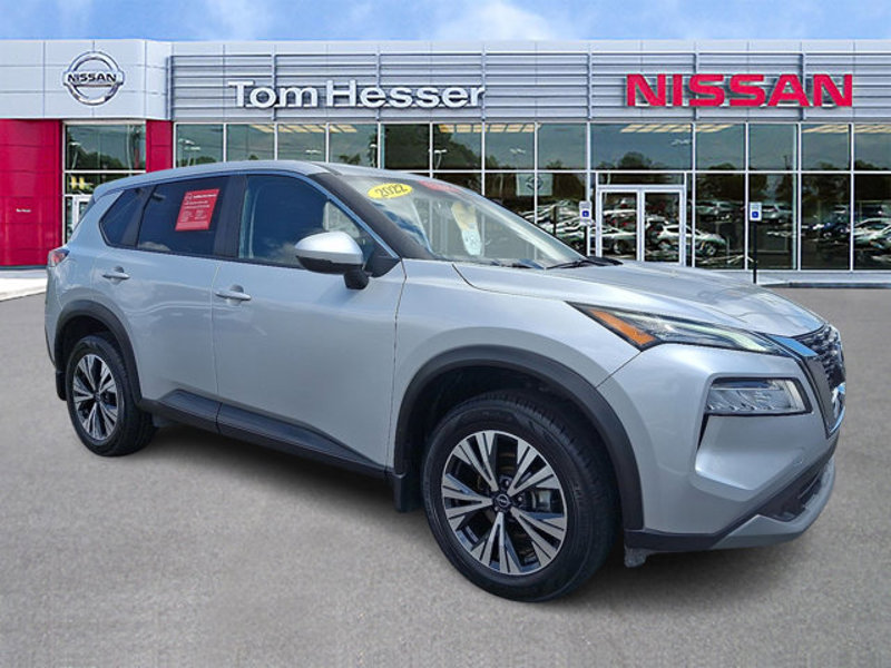 Certified 2022 Nissan Rogue SV image 1