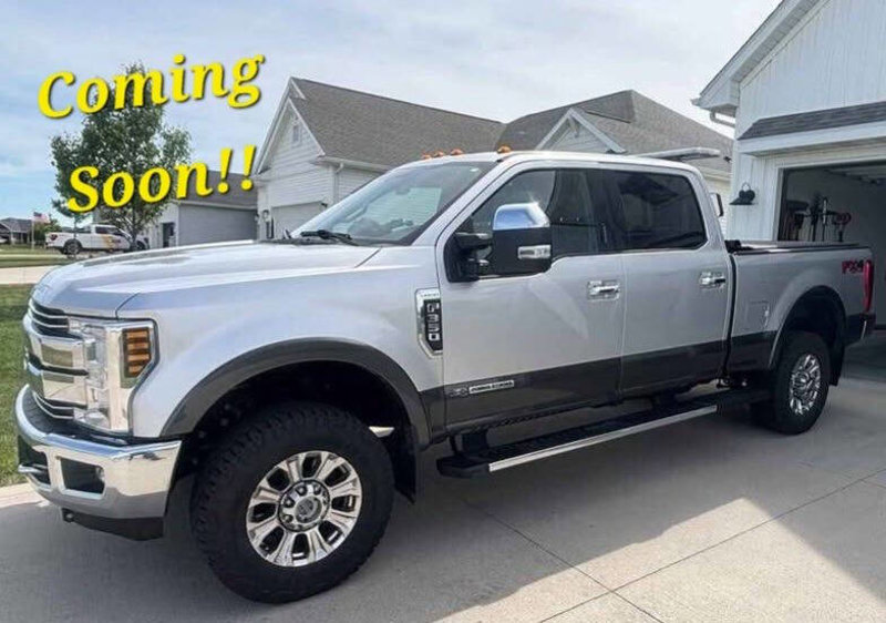 Used 2018 Ford F350 Lariat w/ Chrome Package image 1