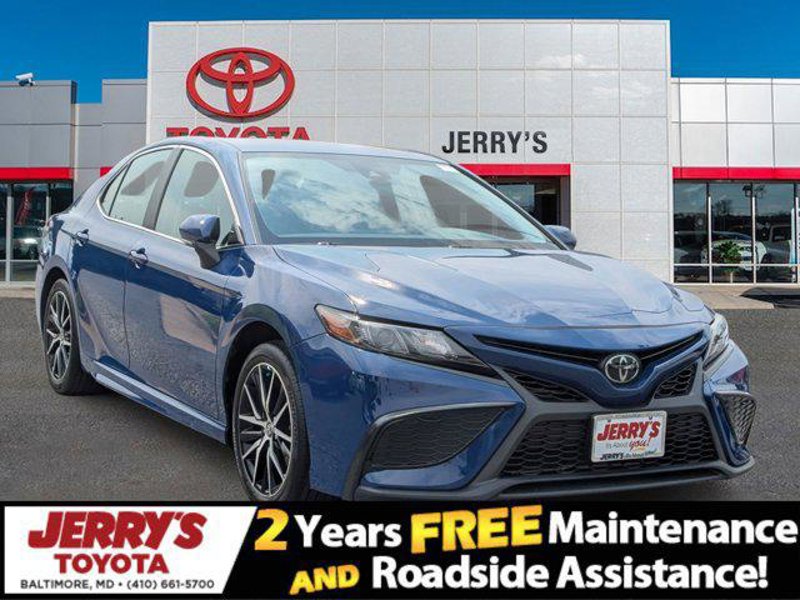 Certified 2023 Toyota Camry SE image 1