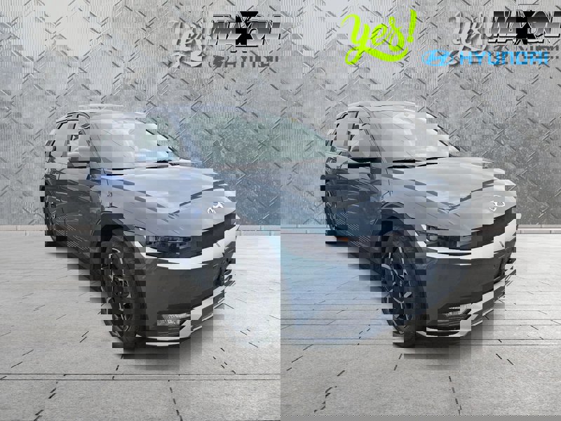 Certified 2022 Hyundai Ioniq 5 SE image 1