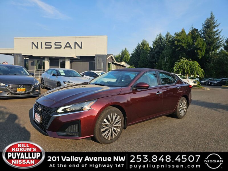 Certified 2024 Nissan Altima 2.5 SV w/ SV Premium Package image 1