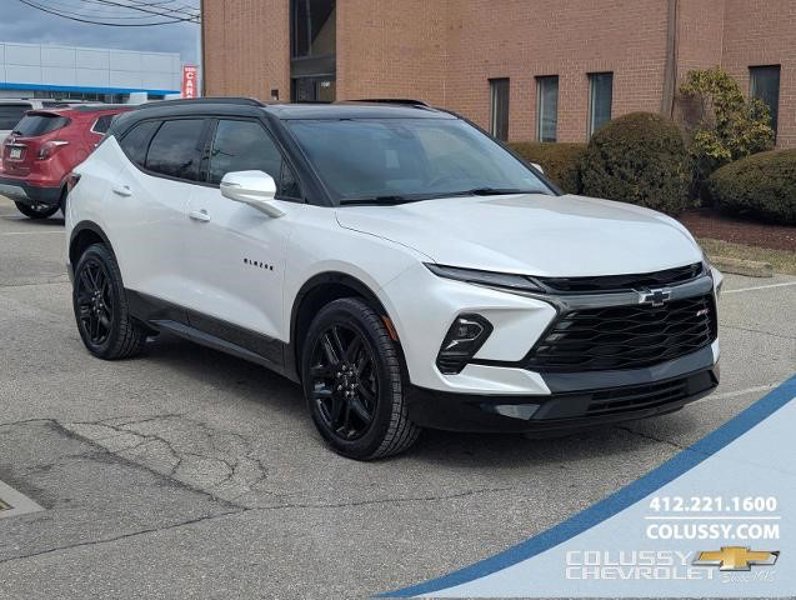 Certified 2023 Chevrolet Blazer RS w/ Driver Confidence II Package image 1