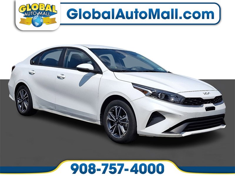 Used 2022 Kia Forte LXS w/ LXS Technology Package image 1