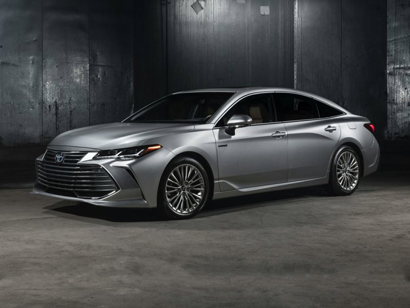 Used 2020 Toyota Avalon Limited image 1
