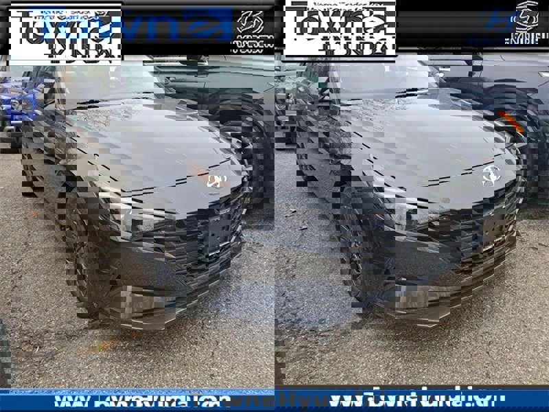 Certified 2022 Hyundai Elantra SEL image 1