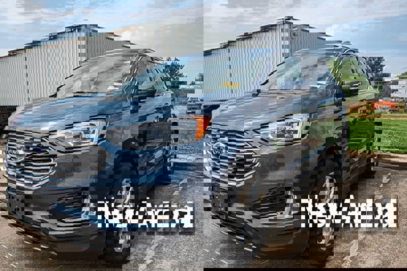 Used 2019 Ford Edge SEL w/ Equipment Group 201A image 1