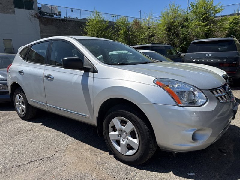 Used 2013 Nissan Rogue S image 1